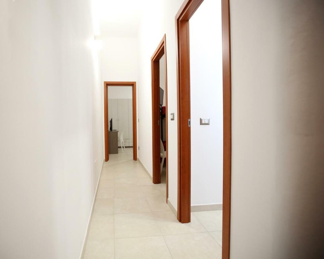 La Casa Di Cristina Apartment Авола Екстериор снимка