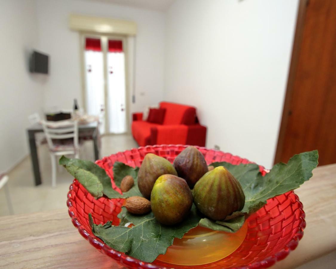 La Casa Di Cristina Apartment Авола Екстериор снимка