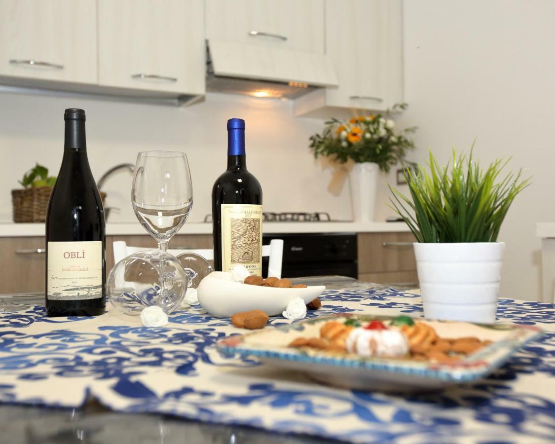 La Casa Di Cristina Apartment Авола Екстериор снимка